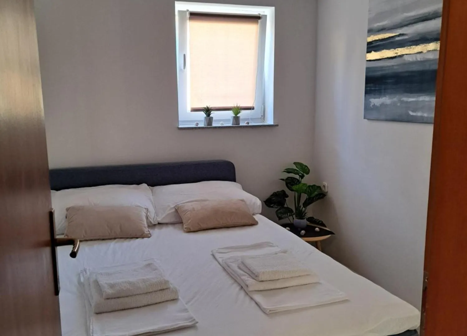 아파트 Apartmani Arta 1 드라게